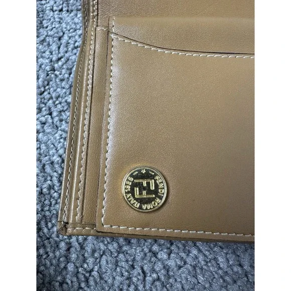 Vintage Womens Wallet 1990s Fendi Roma Streetwear Luxury, Made In Italy - Picture 7 of 16